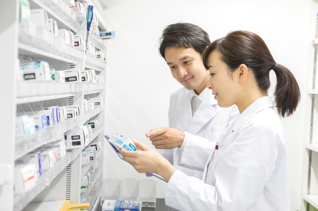 病院薬剤師_年収_年齢別まとめ