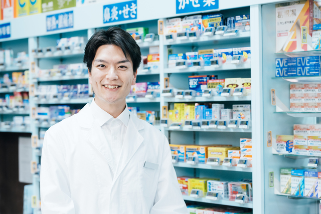 クオール薬局_薬剤師_年収